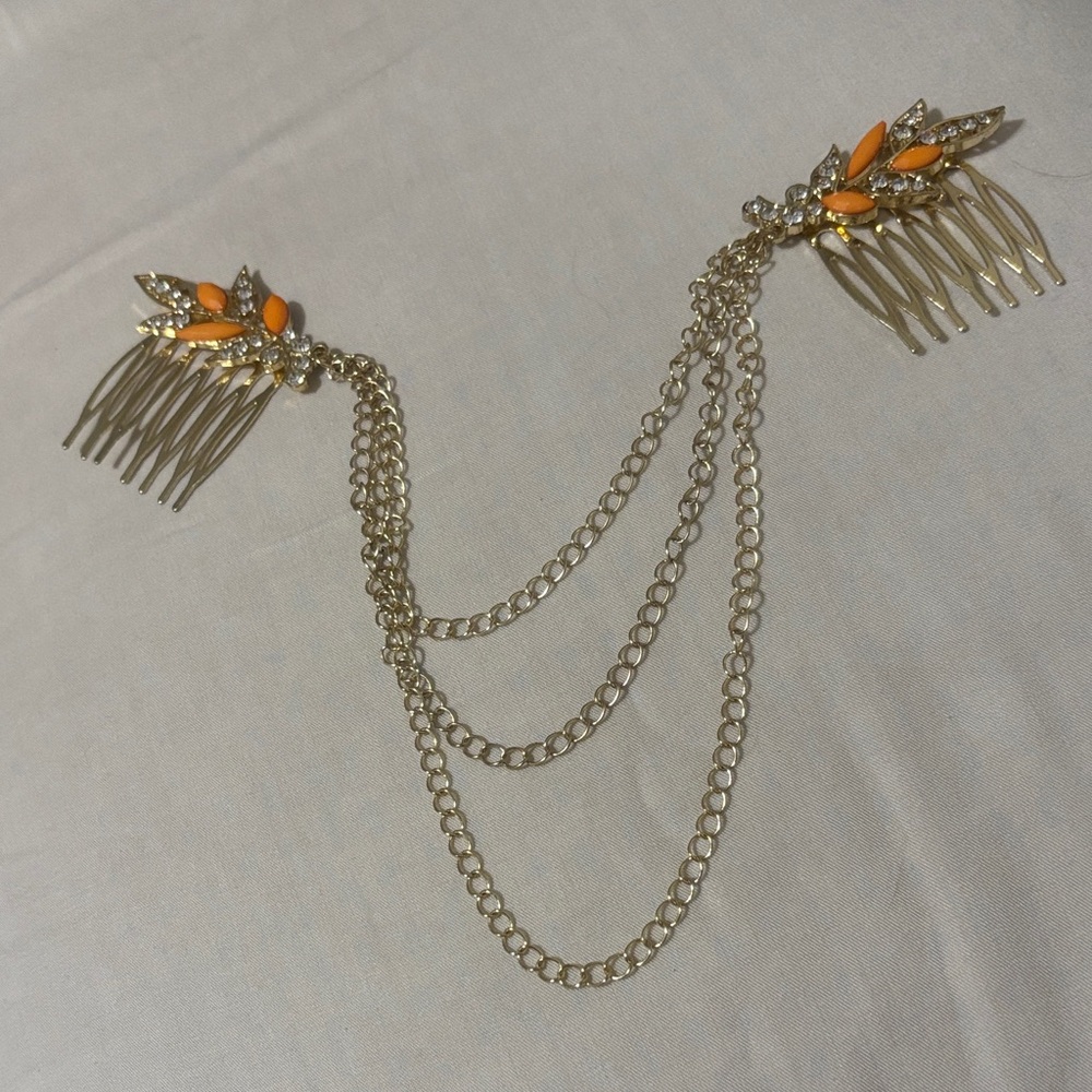 🔵 3/$25 Trendy Jewels Gold and Orange Hair Chain Comb